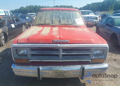 1988 Dodge D-Series D100 из США, поврежденный, VIN 1B7FD04Y3JS787465